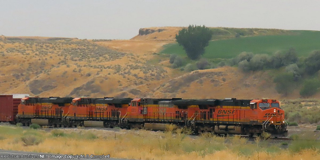 BNSF 7764-BNSF 5272-BNSF 6897-BNSF 6889